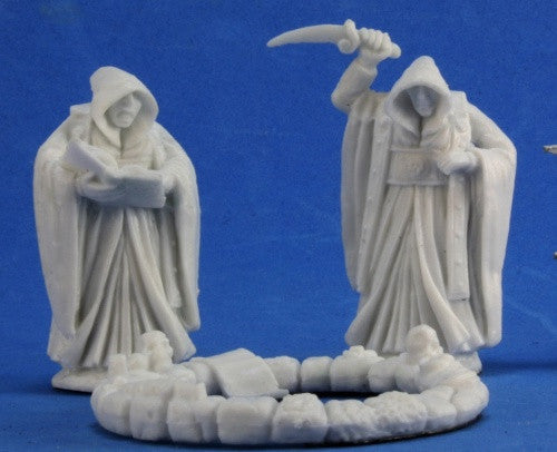 Reaper Miniatures 77351: Cultists and Circle (3)